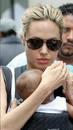 #angelina Jolie & Baby Zahara’s Heartwarming 2005 Throwback ❤️ | #Shorts #usa