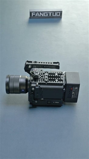This ZV‑E1 expansion system does it all: cooling, power, and full rig compatibility.#SonyZVE1