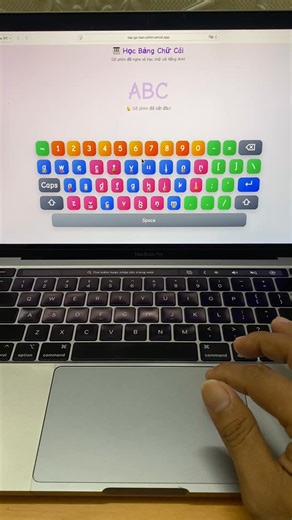 1.7K views | Giao lưu với cả nhóm Web App nhờ AI hỗ trợ đây ạ Wep app tập gõ phím kết hợp học tiếng anh các chữ cái cho bé 5-10 tuổi đây ạ. Cho ba mẹ nào muốn con vừa tiếp xúc máy tính sớm và quen mặt chữ tiếng anh luôn Có nhiều giao diện đẹp cho bé Có chế độ tối giúp dịu mắt con Có thể chọn được giọng nam hay nữ Có thể hẹn giờ cho con tập bấm | Ngọc Thuận | Facebook