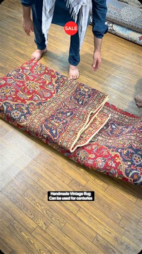 Handmade Vintage Persian Kashan Rugs – Just $899! Woven from pure wool to endure for centuries. Limited Time: 50% OFF Free Worldwide Delivery Bring home timeless elegance today. #quettacarpets #handmade #carpets | Quetta Carpets