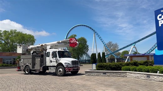 As the summer sun rises over Lake Erie, Cedar Point is preparing to unveil one of its most electrifying attractions yet: Siren’s Curse, the tallest, fastest and longest tilt coaster in North America. To help bring the record-breaking new ride to life, FirstEnergy crews worked closely with Cedar Point’s engineering and construction teams. Learn more about the electrical work behind these awesome rides: http://spr.ly/6180N221n | Ohio Edison