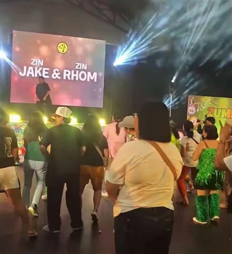 Warm Up | DJ Dani Acosta | Dance Fitness |Coach Jake