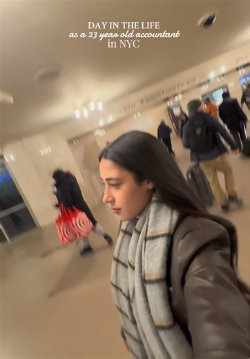 A Day in the Life of a 23-Year-Old NYC Accountant