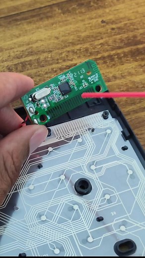 Caso o seu teclado não esteja funcionando, talvez isso possa resolver!...