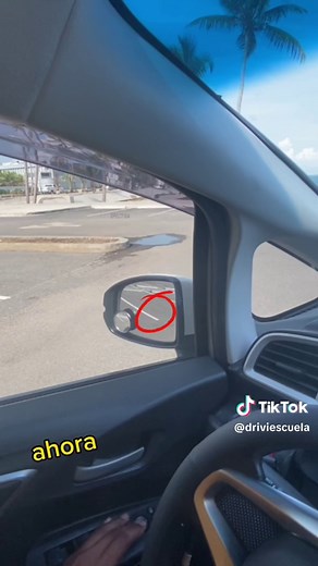 Domina el arte del estacionamiento en reversa: ¡Aprende cómo hacerlo fácilmente!