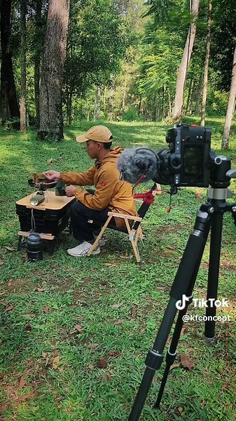 Understanding the Variable ND2-400 Filter for Photographers