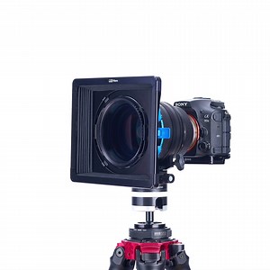 A stop-motion unboxing of the LEE100 Hood from Fotograf Paul Lindqvist. See the full kit unboxing and how it's fitted seamlessly onto the LEE100 filter system and camera! For more information about the LEE100 Deluxe Kit go to: https://www.lee100holder.com/kits/hood/ #LEEFilters #LEE100 #Cameras #Photography #LandscapePhotography #ThinkLEE #Photographer | LEE Filters