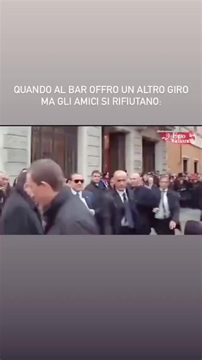 Berlusconi Meme: Exploring the Political Cribbio Phenomenon