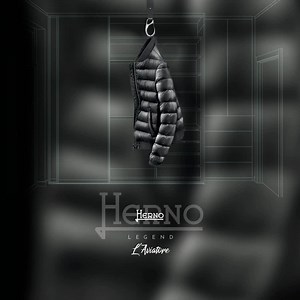 HERNO LEGEND 2020 THE AVIATOR made of 20 denier Nuage nylon, with injected padding in ultra-fine goose down - lightweight, delicate to the touch, practical and contemporary. Featuring stretch knit details on the collar, cuffs and belt. #herno #hernolegend #urbanouterwearcouture #fw20 #legend | Herno