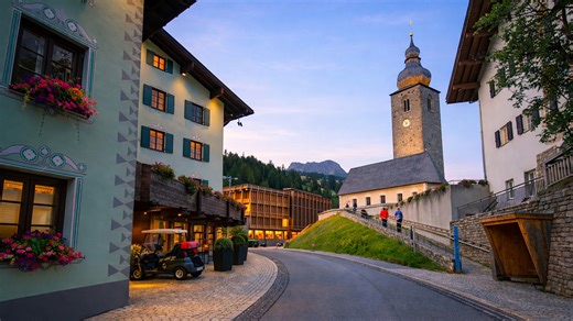 Lech Austria quiet evening walk in alpine resort (4K)