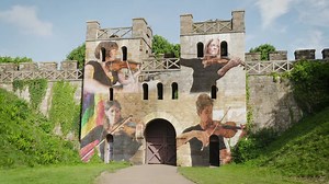 Happy Pride Month! To kickstart the month, here’s a throwback to our very special performance of Queen’s Who Wants to Live Forever featuring the incredible Hollywood actor, Luke Evans, WNO Chorus and WNO Orchestra wno.org.uk/digital-performances Mis Pride Hapus! I ddechrau’r mis, dewch i ni edrych yn ôl at berfformiad arbennig iawn o Who Wants to Live Forever gan Queen gyda’r actor Hollywood anhygoel, Luke Evans, Corws WNO a Cherddorfa WNO wno.org.uk/cy/digital-performances | Welsh National Oper