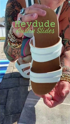 Step Up in Style: Austin's Hey Dude Platform Shoes #HeyDudeShoes #PlatformShoes