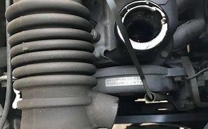 エンジンオイルの点検方法｜mamecoroエンジン