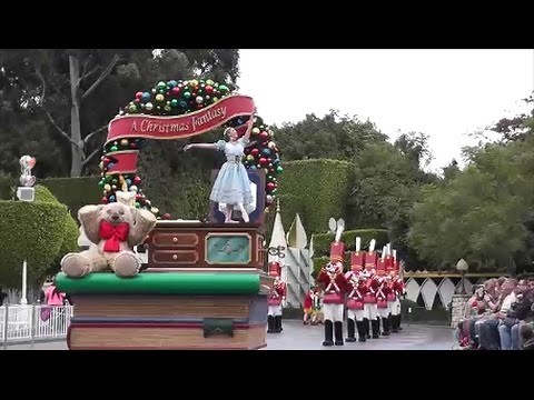 A Christmas Fantasy Parade - Disneyland - HD
