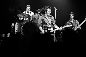 Un libro recoge fotografías de Bruce Springsteen en Barcelona en 1981