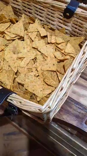 Stunning finger buffet for Maggs Optics open day today 👓😍🌿 Welcome to Tenby guys 🏴󠁧󠁢󠁷󠁬󠁳󠁿💙 #maggsoptics #openingday #tenby #buffet #eventcatering | Davies Butchers and Deli