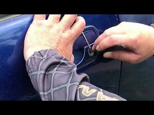 Picking a car door ......+ i show my baby!