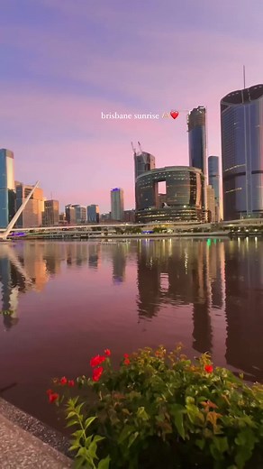 Stunning Brisbane Sunrise: A Captivating Cityscape