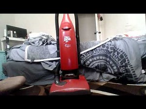 2012 Dirt Devil Breeze Bagged (085600) review.