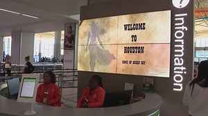Hobby Airport transforms for Beyoncé fans ahead of Houston concert weekend