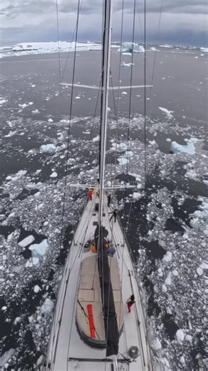 Charles Xelot | Preview of an amazing Expedition, more to come. #antarctica #adventure | Instagram