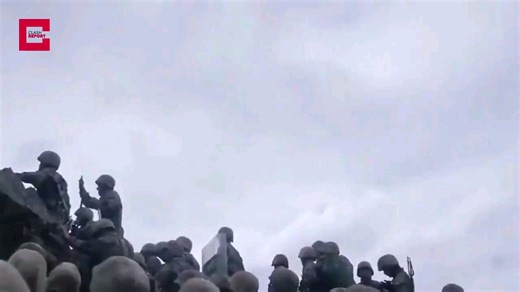 Border clash between Chinese and Indian soldiers with sticks and stones [08.06.2024]