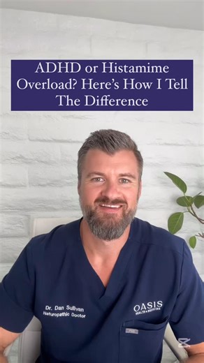 What looks like ADHD… might actually be a histamine problem. Brain fog, irritability, poor focus, mood swings—yes, those can be classic ADHD symptoms. But they can also be the result of something happening in the immune system. Specifically, when histamine builds up faster than your body can clear it, it can mimic or intensify ADHD symptoms. In clinical practice, I look for patterns that go beyond the brain: food reactions, seasonal symptom spikes, skin issues, and hormone sensitivity. These are