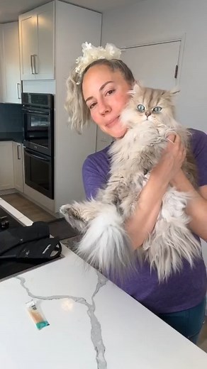 Making an easy treat and chatting! The cats will be here 🥰 | Kristin's Friends