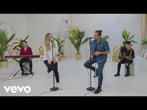 Edurne & Andrés Suárez - Cierra al Salir (Live Version)