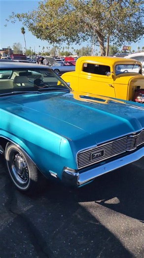 absolutely gorgeous vintage mercury cougar at classic car meet