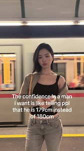 Dating Life: Subtle Confidence Signals Women Notice