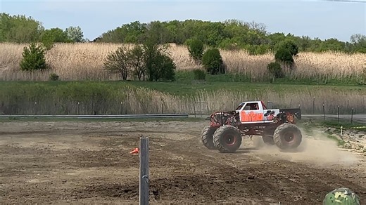 Outlaw monster truck take the big jump#monstertruck #monstertruckshow | Speedway Highlights
