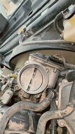 How to Clean an Electronic Throttle Body #viralvideo #cars