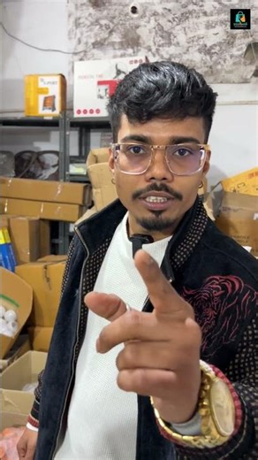 Delhi ka sabse bada LED warehouse 😳 Bulb sirf ₹10 se!