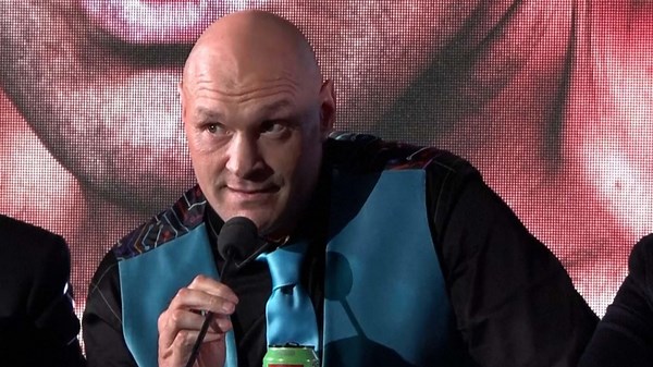 Tyson Fury returns to 'make boxing great again'
