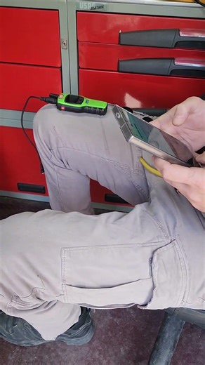 מנעולן רכב באשקלון עד הבית | 052-552-552-3