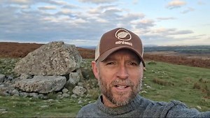 A Weekend in the Woods with Ray Mears 2024 Experience Dates: 19th – 20th October 2024 Location: Stanford Hall, Stanford Road, Lutterworth, LE17 6DH https://bushcraftmagazine.com/product/a-weekend-in-the-woods-with-ray-mears Experience includes all activities, demonstrations, meals and space to pitch your tent/camper. Limited number of deluxe onsite bedrooms available to book. Stanford Hall have availed a number of lovely bedrooms above the stables/courtyard. Our resident chefs will be preparing 