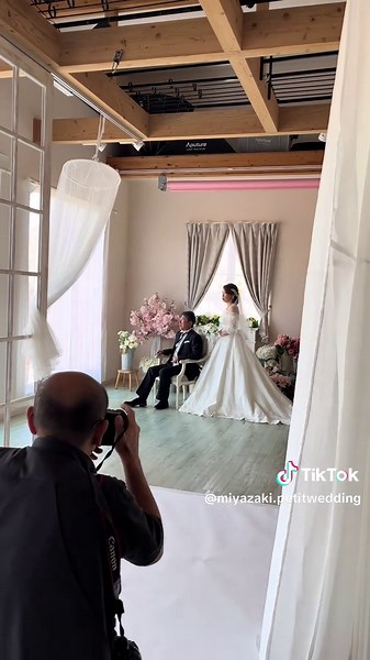 洋装フォトウェディングの美しい風景