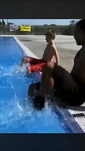 comment “TROY” to get a free copy of a recreation of Troy and Marv’s nervous system training program Excitation training was a major reason Troy Polamalu was able to stay explosive without breaking down. The goal wasn’t muscle fatigue or chasing heavier lifts, it was improving how fast and clean the nervous system could access power. That matters because as athletes age, strength often stays, but neural speed and force access are what fade first. Marv Marinovich built his programming around that