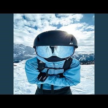 Stephanie (Slowed + Reverb)