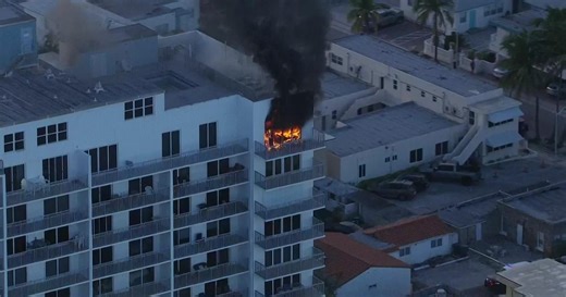 2 hospitalized after Hollywood high-rise fire