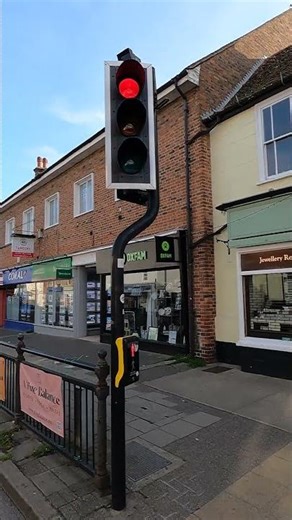 Great Dunmow: High Street, Telent 4G Traffic Lights Puffin Crossing