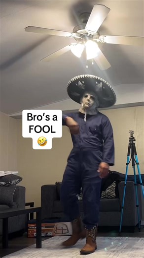 Texas Dance Challenge with Michael Myers