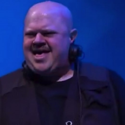 Finishing my @Mixmag Lab set with this Clay K Slider version of A-Ha’s Take On Me, inspired by K.K Slider / Kazumi Totaka’s work on the soundtracks for the Animal Crossing Nintendo games. Serious stuff. Check out the rest of the set on Mixmag’s Youtube. #animalcrossing #animalcrossingnewhorizons #kkslider #mixmag #dj #tekilarex #mixmaglab