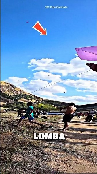 Insane kite-flying skills, Prindapan style 😱!!