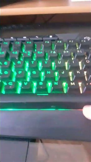 do not buy battletron keyboard #mtb #meme #butifyoucloseyoureyes