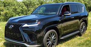 2022 Lexus LX 600 F Sport Handling review