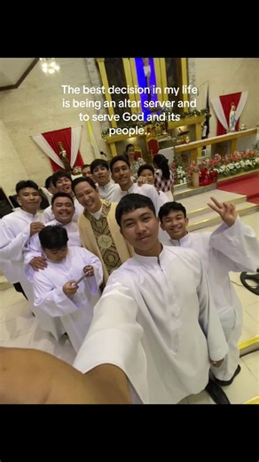 Happy new year everyone #altarserver #viral #fyp #fyppoppppppppppppppppppppppp #sacristan