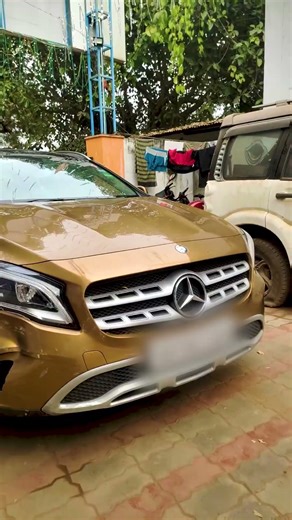 Move your thumb to the beat to see FastFix Automotive’s magic in motion