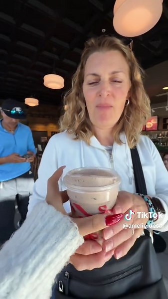 The holiday season always means a road trip for my family. Especially coming back from college times like these are so special. #roadtrip #vlog #oregon #ca